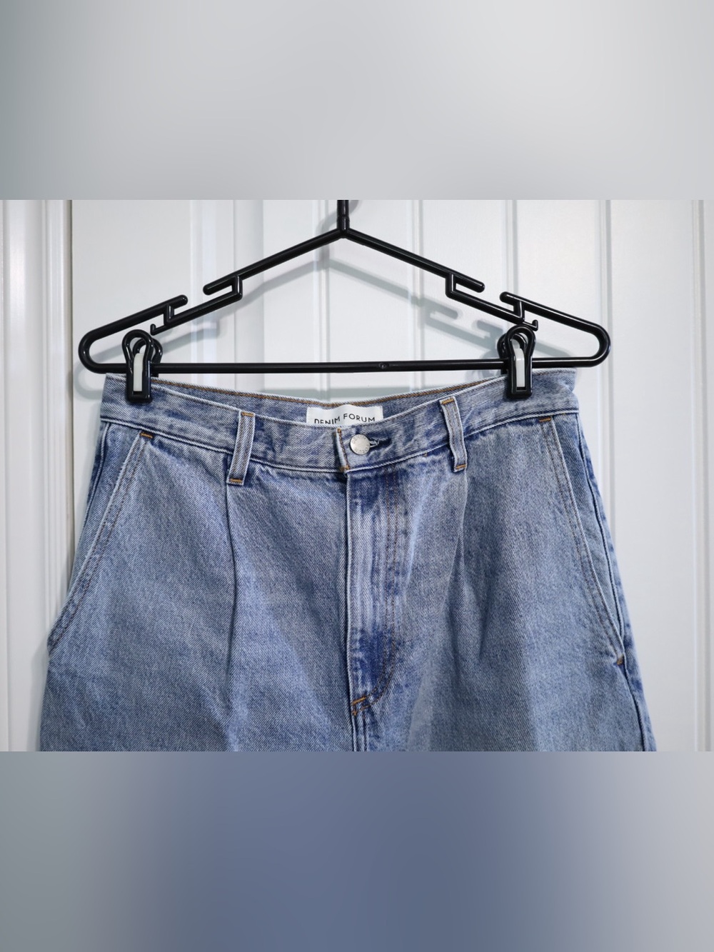 Aritzia Denim Forum The Luanne High Rise Tapered 30L Light Wash Women’s Size 29 - Picture 4 of 11